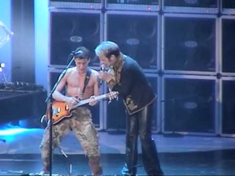 Van Halen Live I M The One 10 16 2007 Allstate Chicago Youtube Van Halen Live I M The One 10 16 2007 Allstate Chicago Youtube