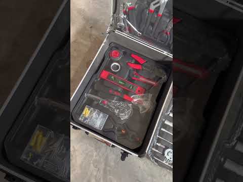 Набір (СТ-313) інструменту 1/2", 1/4" 187 шт з бітами, ключами (валіза на колесах), видео 1