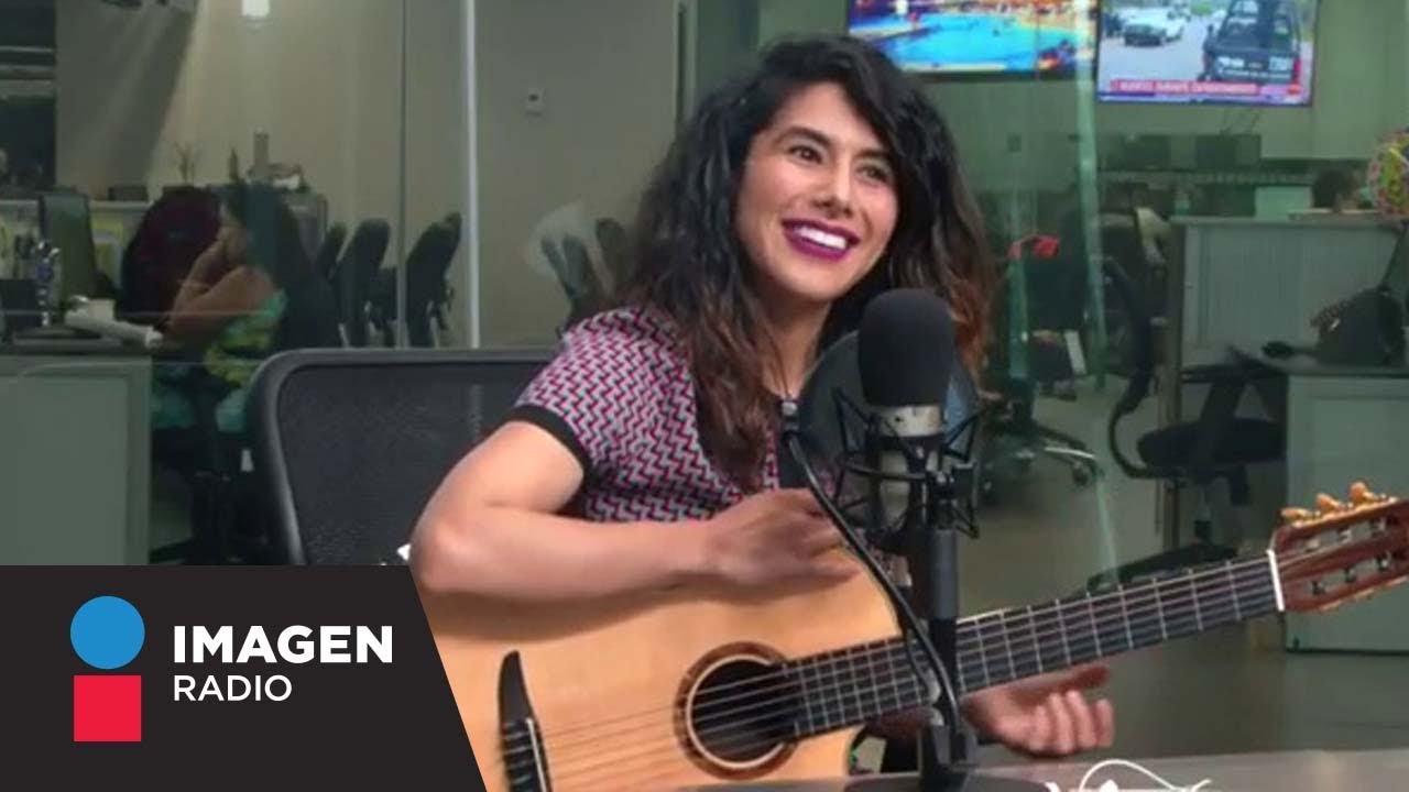 Rosalía León presenta su sencillo "Casi creo que aquí te quedas