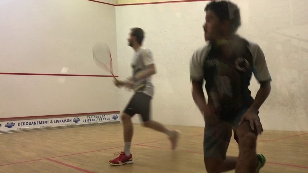 Cas d'arbitrage / Frapper malgrès l'interférence squash recipes