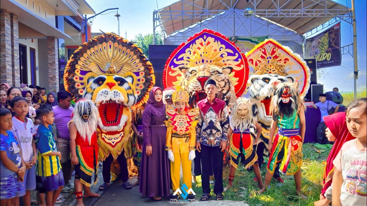 NGAMUK...!!! Barongan Satrio Mudo Di Desa Prigi Jobo