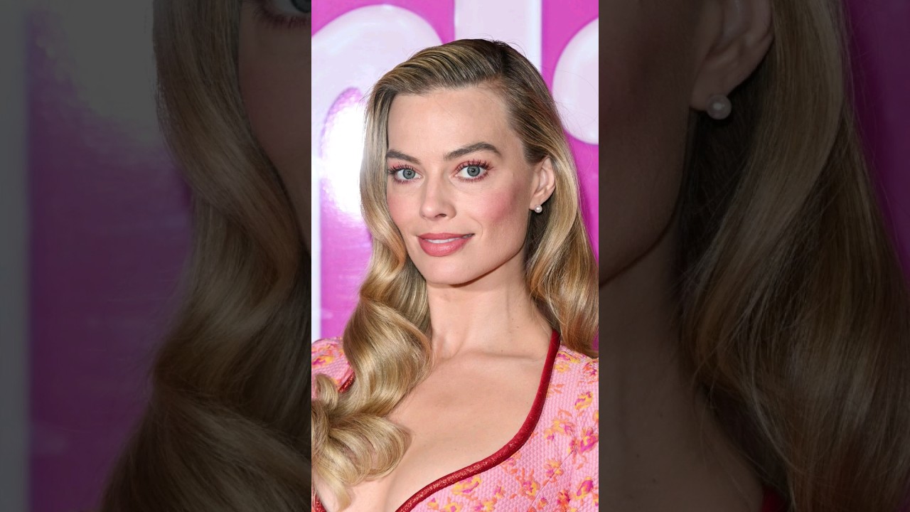 Margot Robbie 👱‍♀️💄👗 Getting Old [NO. 11] 