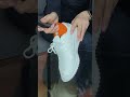 ЛАЙФХАК!!! Узнай как растянуть новые кроссовки! - Сайт: bootfitter.ru