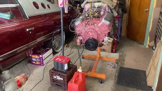 How to Start a Big black  454 On￼ a Engine stand￼ For￼ a 74. Caprice￼￼