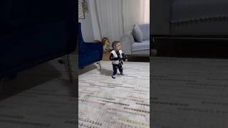 Yusuf bir folklor ustası gibi halay oynuyor 😂😂😂😂 #guclubebegim