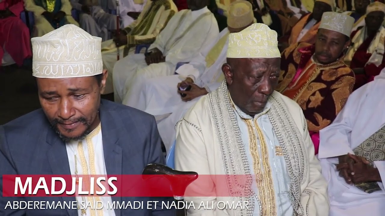 GRAND MARIAGE - ABDEREMANE SAID MMADI ET NADIA (MADJLISS) à Mitsamiouli
