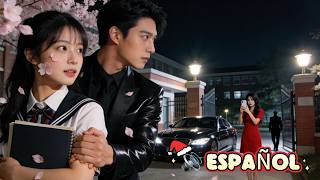 De sirvienta despreciada… a llevar el bebé del heredero que sólo vive para protegerla