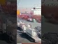لحظة سقوط صهريج الغاز السام في ميناء العقبة لحظة سقوط صهريج الغاز السام في ميناء العقبة