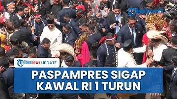 Paspampres Sigap Buka Jalan saat Prabowo Tiba tiba Ditarik Turun Ikut Joget Tabola Bale Bareng Warga