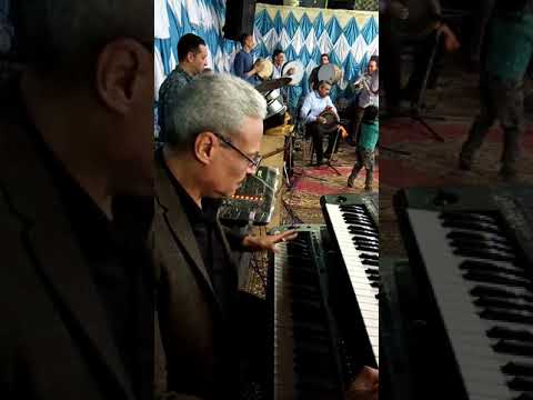 عادل الشلقانى وحته كده على الماااااااااشى رواااااقان