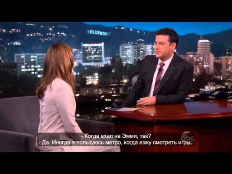 Video: Stana Katic netto waarde: Wiki, Getroud, Familie, Trou, Salaris, Broers en susters