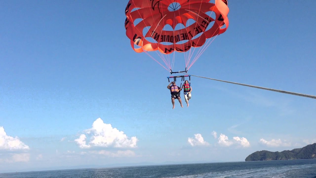 How Do You Land In Parasailing