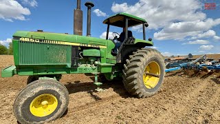 JOHN DEERE 4650 Tractor Field Cultivating