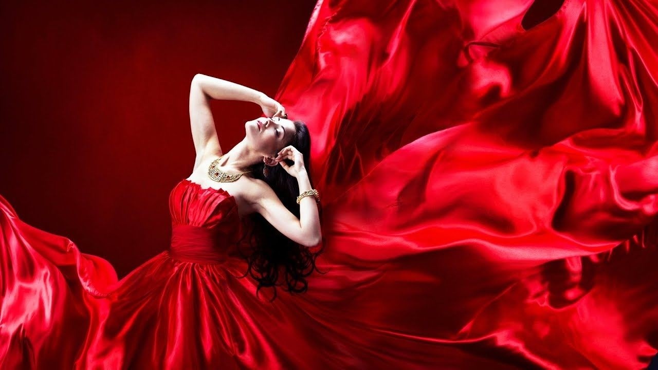 МОИ ПОЗДРАВЛЕНИЯ ШИКАРНЫМ МИЛЫМ ЛЮБИМЫМ ЖЕНЩИНАМ!