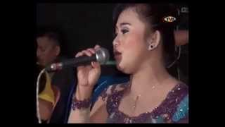 Fitri Angelina - Pelangi Di Matamu