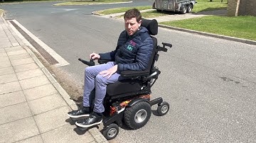 Watch the Magic 360 climb a 10cm kerb with ease