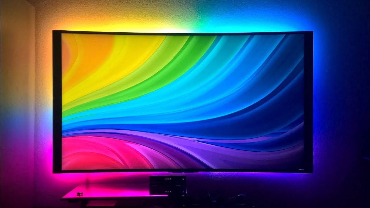 Подсветка телевизора hisense. Телевизор с подсветкой Ambilight. Телевизор Xiaomi с подсветкой Ambilight. Монитор Philips с подсветкой Ambilight. Адаптивная подсветка Ambilight.