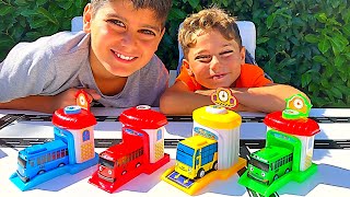 Atilla ve Ardanin Araba Tutkusu, Learn Colors With Cars Tayo Bus, pretend play Funny Kids Video