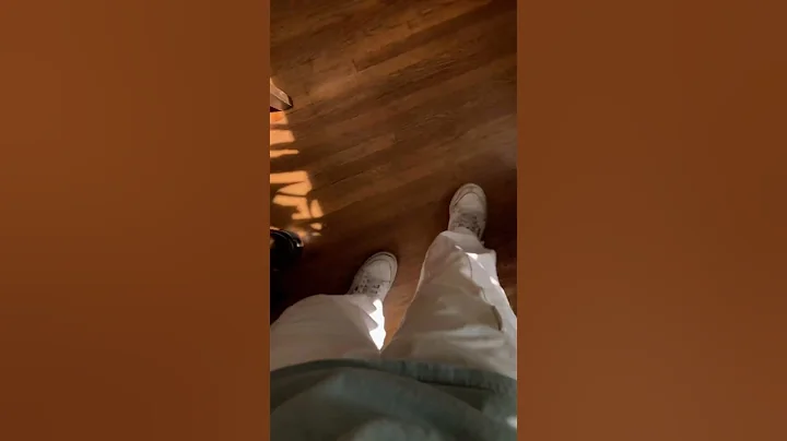 Watch the video about My hairless kitty