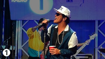 Bruno Mars covers Adele