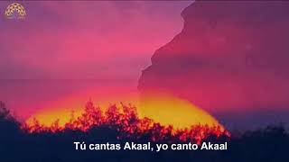 AKAAL Mantra para la transmutación del alma. La transcendencia de las personas. Ajeet Kaur