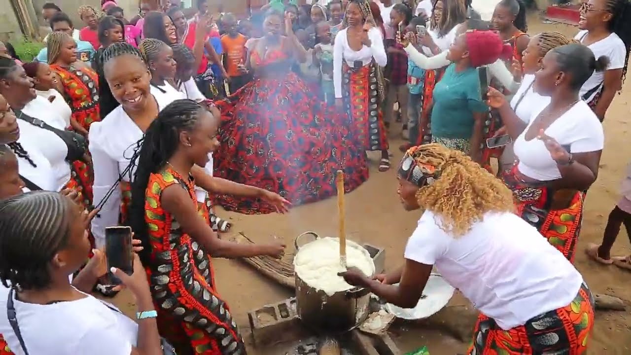 Part 2: Zambian weddings are always lit,enjoy this beautiful wedding entrance