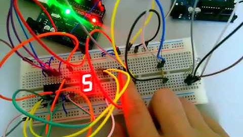 Arduino七段顯示器、光敏電阻、RGB LED燈、按鈕