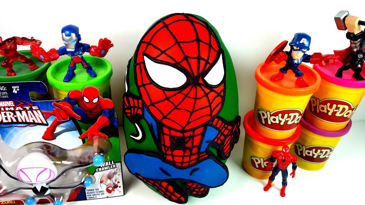 spiderman giocattolo gigante