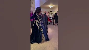 ردح ردح ساجده عبيد يمين يسار تحت فوق 