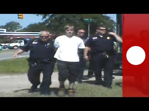 Video: Dylan Roof îl întâlnește Pe Criminalul Bisericii Din Charleston