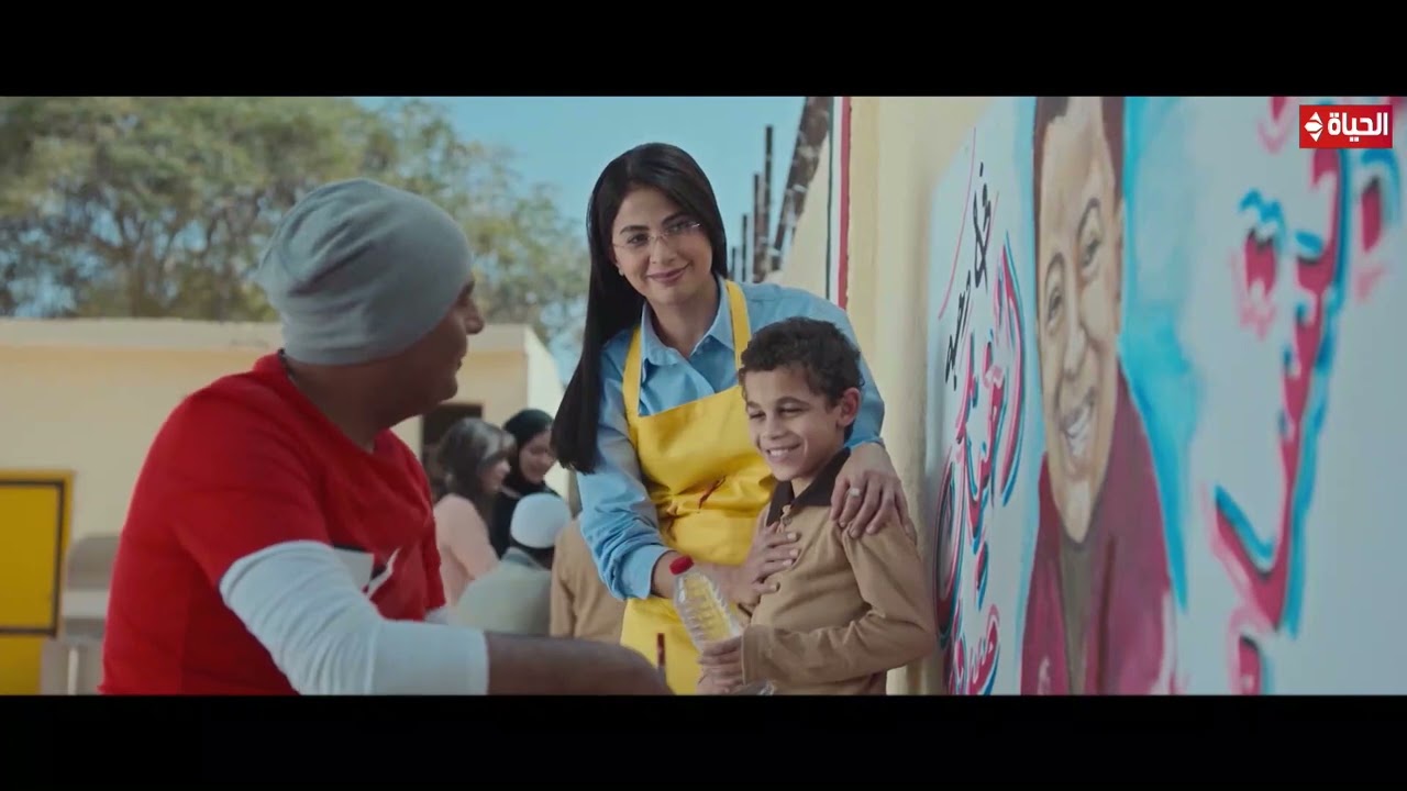 حضرة العمدة - حضرة العمدة صفية جددت المدرسة لأطفال البلد.. مش هتصدقوا شكلها بقى عامل إزاي