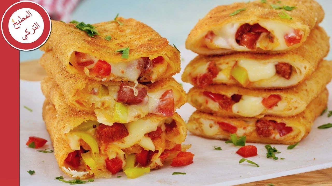 ألذ و أسرع بيتزا بدون عجن و بدون فرن 💕 طريقة عمل بيتزا احترافية بعجينة اليوفكا 😋