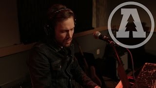 Miniatura de "K Phillips - Kat's Song (What I Can't Have) | Audiotree Live"