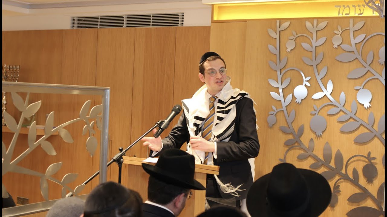 R Akiva Rosenblatt Induction Hadley Wood Jewish Community - YouTube