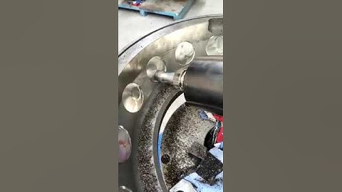 Usinagem de metal com Robô - Programado por SprutCAM