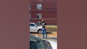 Feds deploy tear gas in another Chicago neighborhood