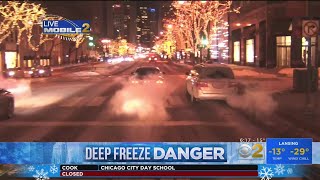 Chicago Streets Deserted Due To Deep Freeze