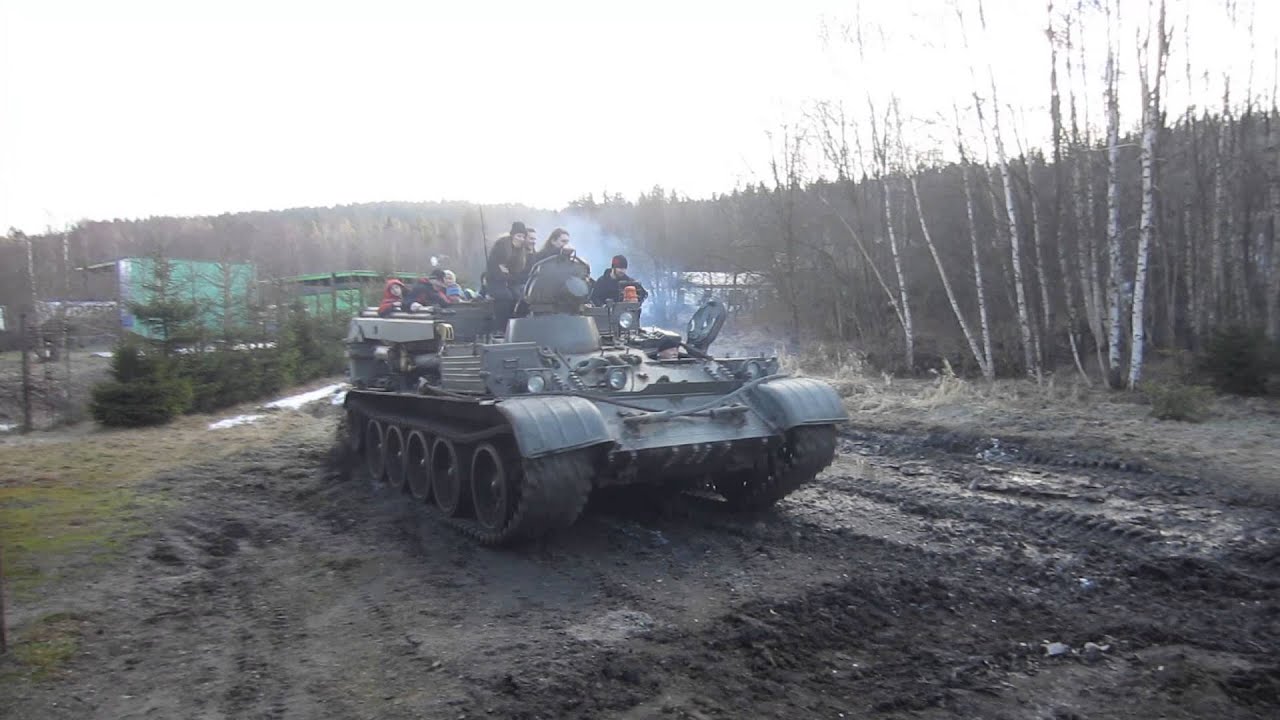Vt55 Recovery VT-55A na tankodromu - YouTube