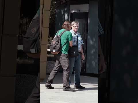 Закрыл в туалете / пранк Марк Булах #shorts
