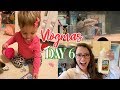 Vlogmas 6 | Over Easy (Dinosaur) Eggs