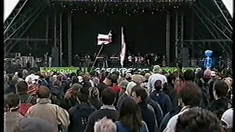 Isaac Hayes LIVE - "Shaft" - 2002 (stereo HQ)