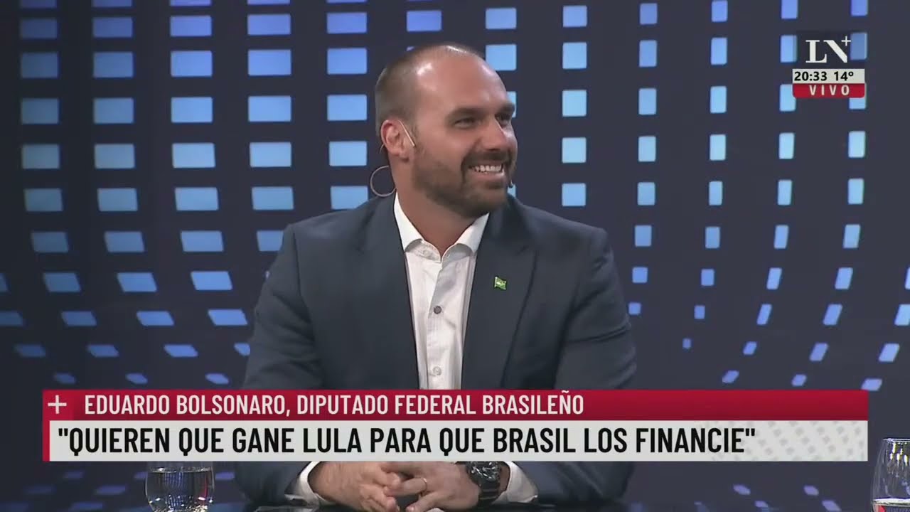 ⁣Eduardo Bolsonaro: "De los políticos argentinos me gusta Milei"