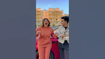 لما تقلها غنيلى وتتصدم من صوتها 