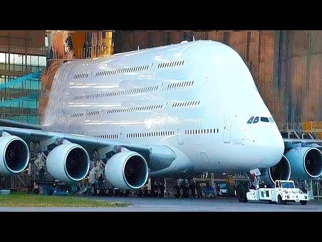 हैरान रह जाएंगे जब देखेंगे कितने बड़े हैं दुनिया के सबसे बड़े जहाज़! | Biggest Airplanes Ever. class=