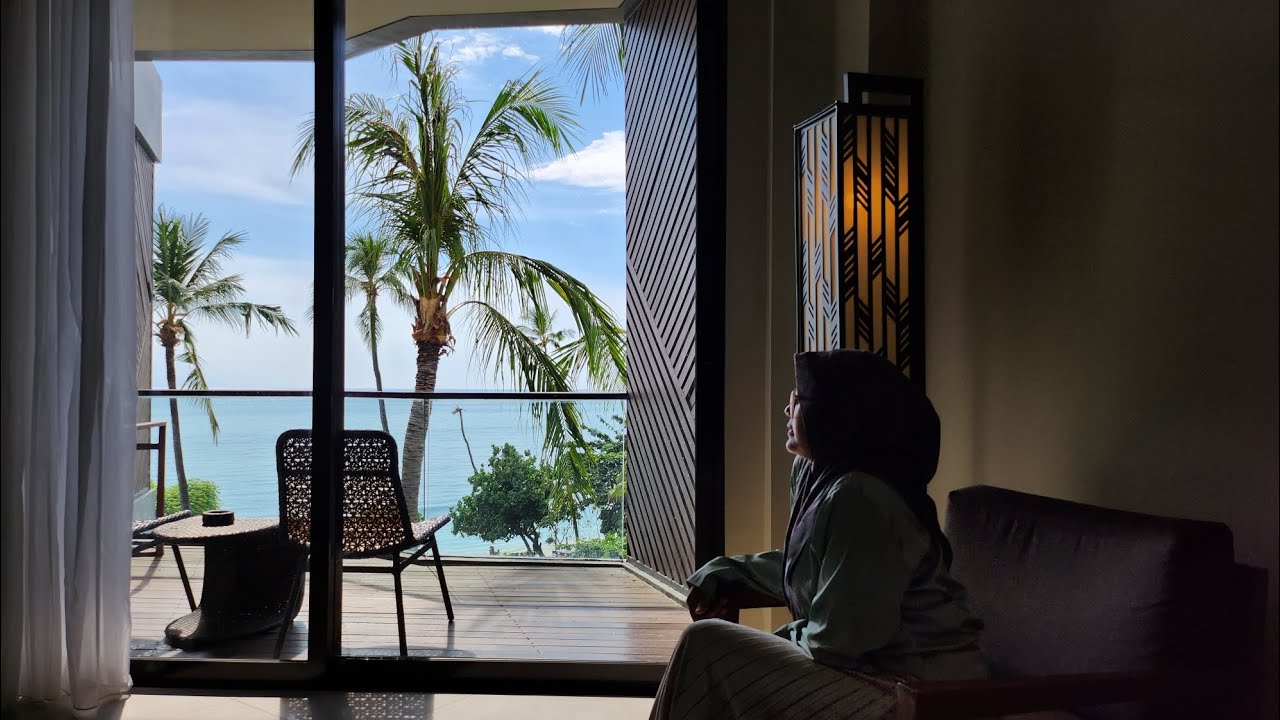 KATAMARAN RESORT DI SENGGIGI LOMBOK
