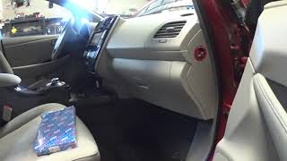 Nissan Leaf ZE0 - замена салонного фильтра со снятием бардачка