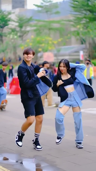 Boyband 00s fans be like…