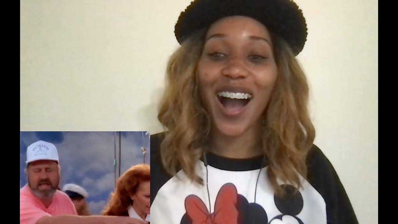 Reba McEntire & Linda Davis Reaction Does He Love You (NOT REBA IN A LOVE TRIANGLE!)