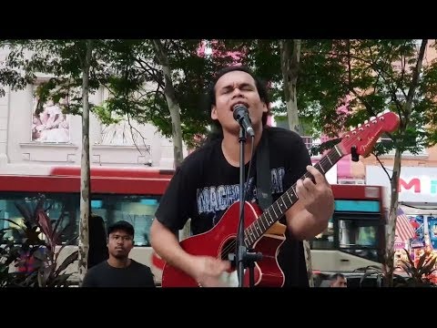 SHEILA-Sentuhan buskers cover iklim penuh perasaan