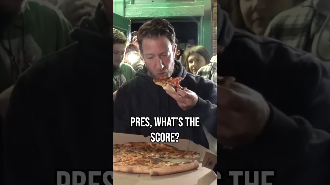 Crowd Goes Absolutely Crazy After Dave Portnoy Reveals Pizza Review Score